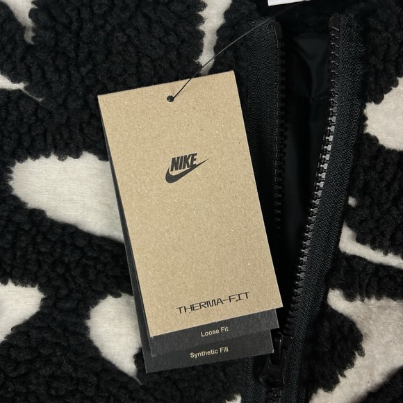 Nike Swoosh Loose Fit High-Pile Jacket Black White FV8025-010 Women's Size XS - Picture 4 of 11
